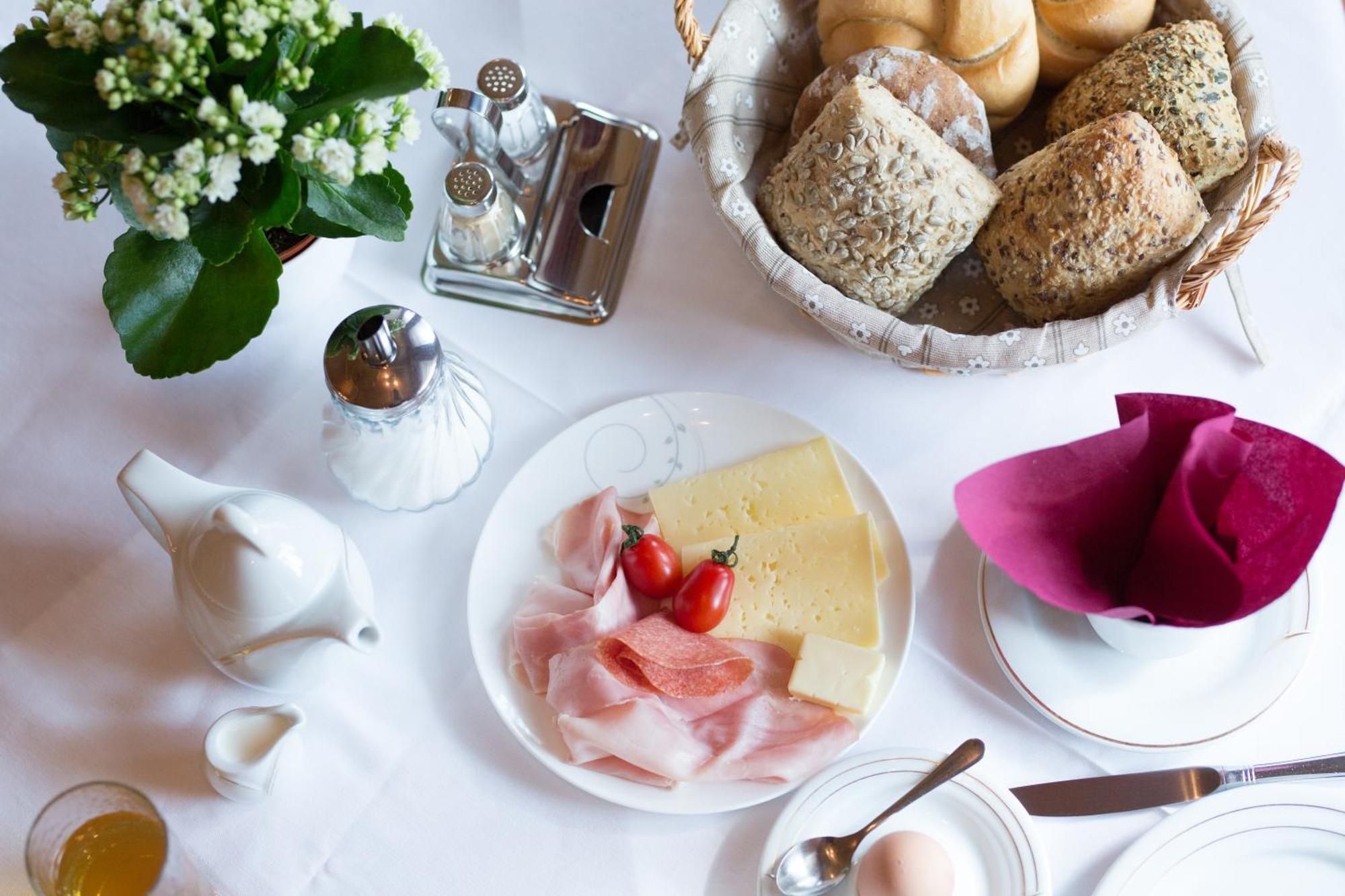티롤로 Linghof B&B 외부 사진