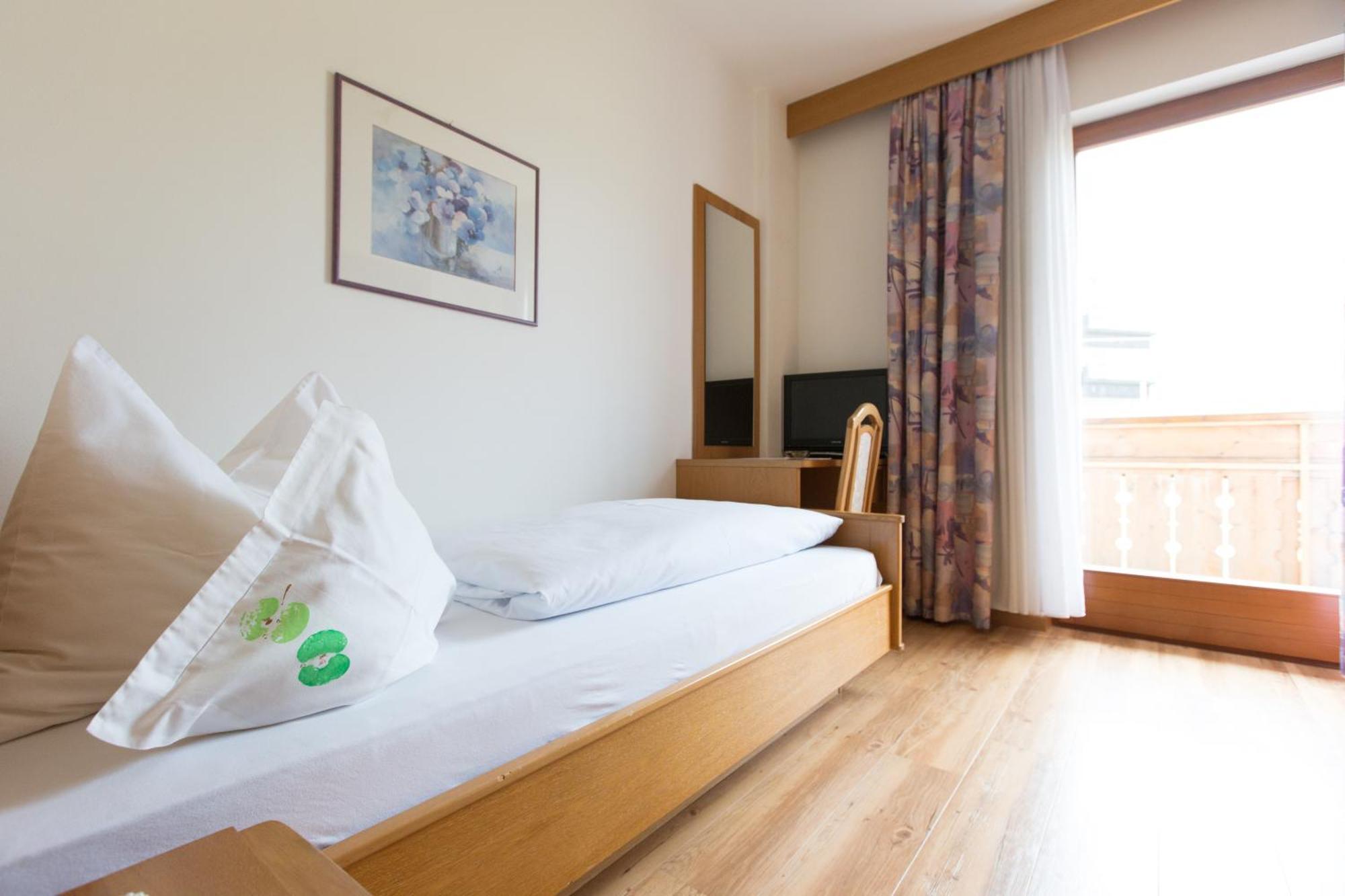 티롤로 Linghof B&B 외부 사진